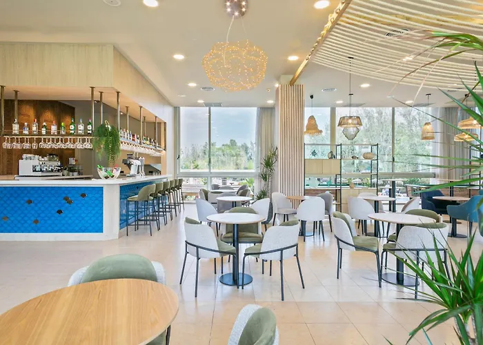 黄金海岸索尔酒店 酒店 4*